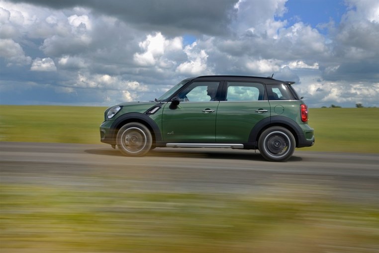 Bassoul-Heneine sal launches two original MINI models