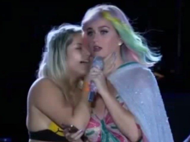 Katy Perry was kissed by a girl, and she did not like it