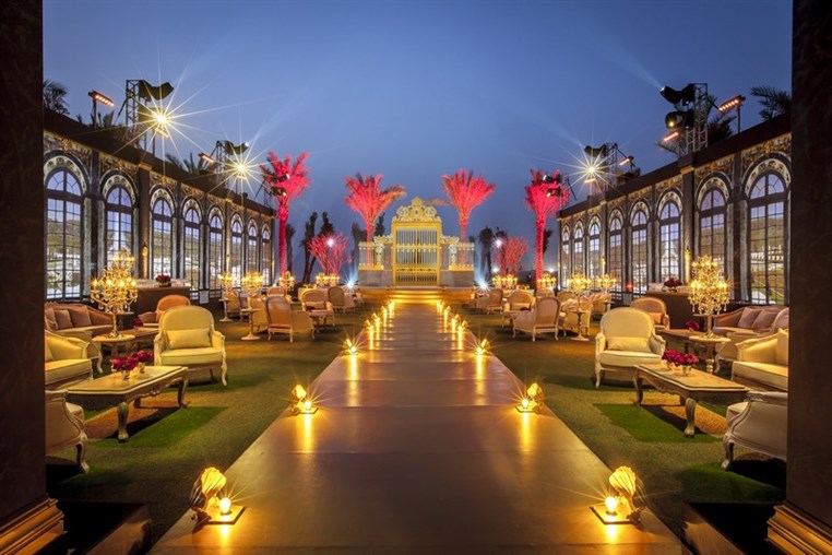 Château de Versailles comes alive in Dubai at the exclusive unveiling of Cartier’s Royal collection of High-jewelry