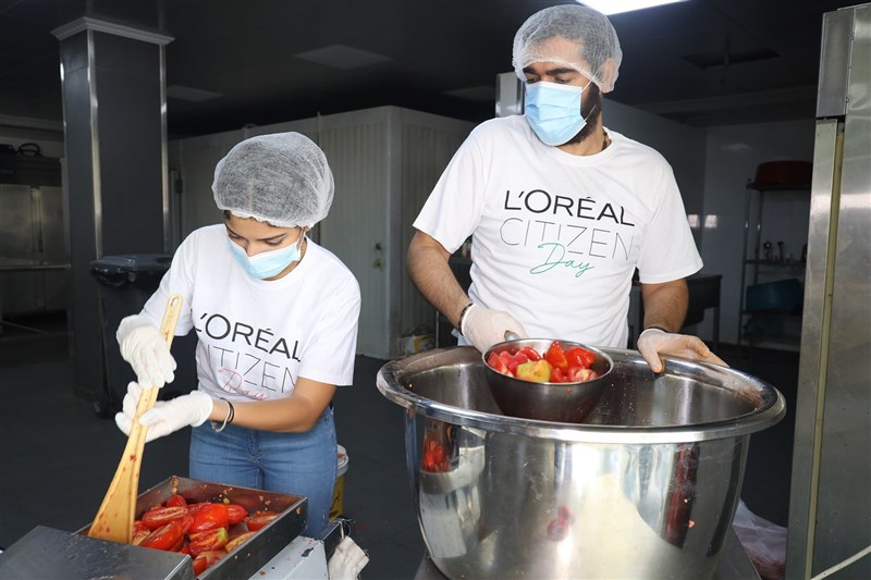 L'Oréal Liban employees join forces with Farah Social Foundation