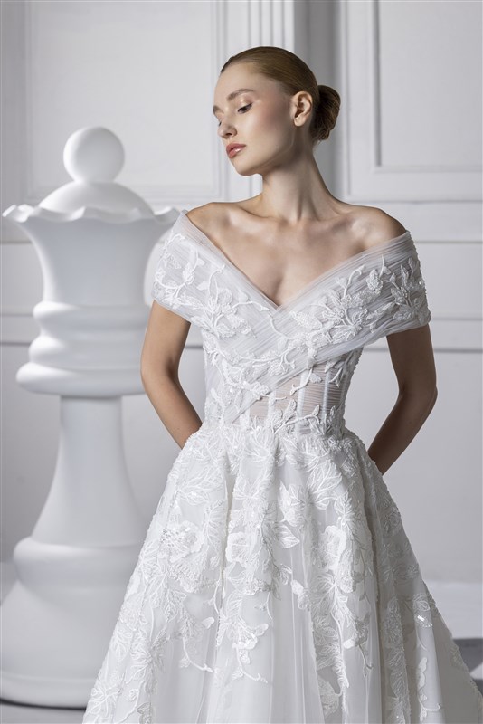 The Tony Ward La Mariée Fall 2024 collection