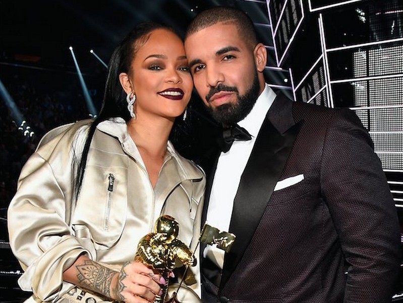 MTV VMAs: 14 Things You Didn't See on TV