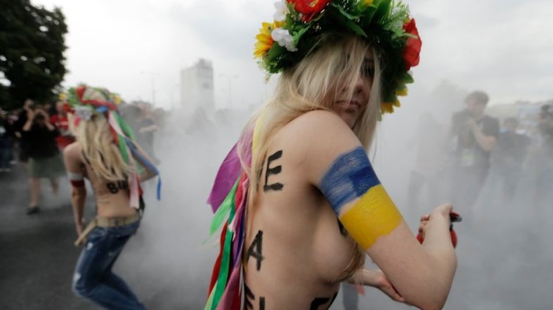 In Video: Topless Feminists Protest At Museum After Woman Was Denied Entry Over Cleavage