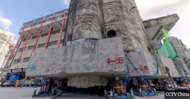 In Video: These Robot Legs Helped A Building 'Walk' To Its New Home