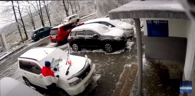 In Video: Man Miraculously Survives After 8ft Concrete Slab Falls Onto his Car in Russia