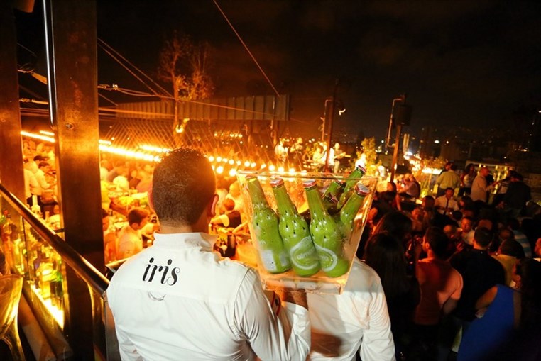A special edition of Almaza at Iris Beirut