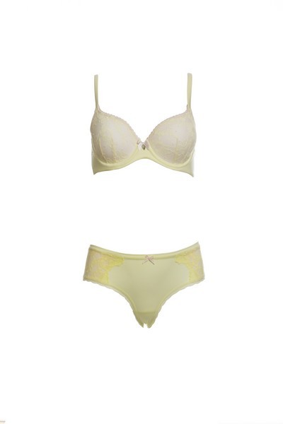 ALL NEW! BODY BY VICTORIA