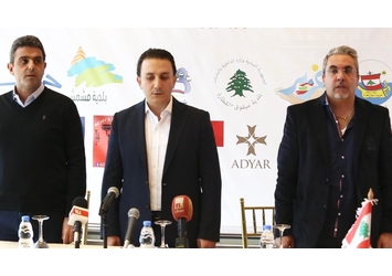 في اليوبيل الذهبي لتأسيسه يطلق نادي ميفوق  اطول كعكة ميلادية لكسر الرقم القياسي في مجموعة غينيس  برعاية وزير السياحة اللبناني افيديس كيدانيان 