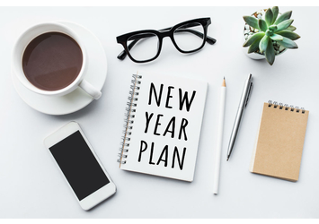 12 Realistic New Year’s Resolutions You Can Adopt in 2019