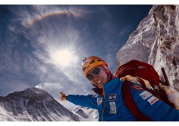 Joyce Azzam was spared falling into an earth crack herself and reached Camp 2 on Mount Everest safely