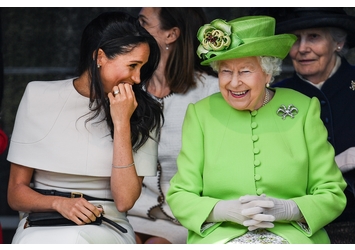 Meghan Markle Reportedly Had Lessons on How to Drink Tea and “Handle” a Fork Before Meeting the Queen