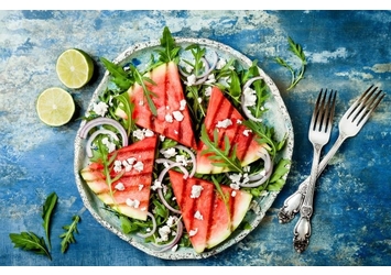 7 healthy reasons why we should all eat more Watermelon