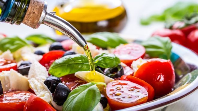 Mediterranean diet 'may help prevent depression'