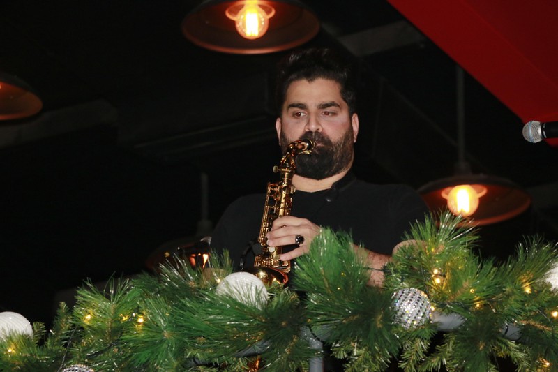 Vivid Celebrates Christmas with Lebanese Media