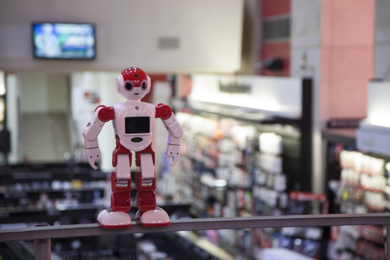 Social Interactive Robotics Land in Virgin Megastore Lebanon