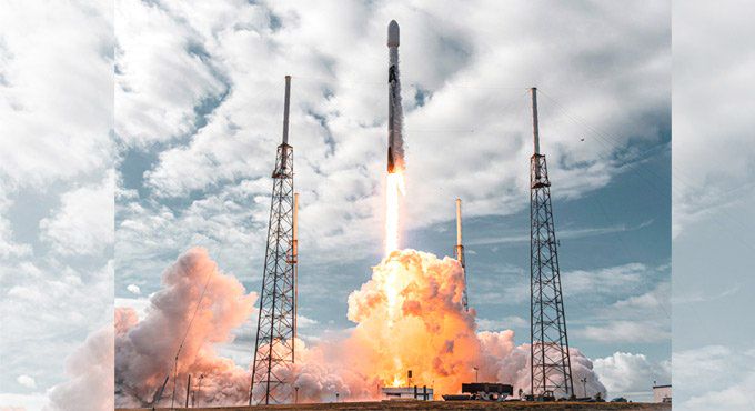 In Video: SpaceX sends more than 100 satellites skyward in a dazzling launch