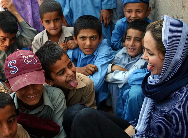 Angelina Jolie urges Europe to prioritise refugees over economic migrants 