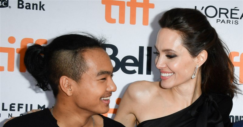 'I'm Trying Not To Cry': Angelina Jolie Says Goodbye To Her Eldest Son