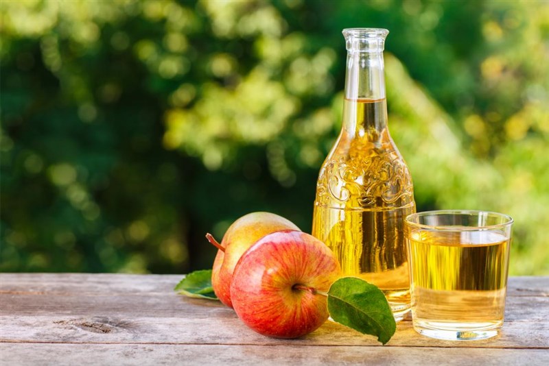 5 Health Benefits of Apple Cider Vinegar Backed by Science