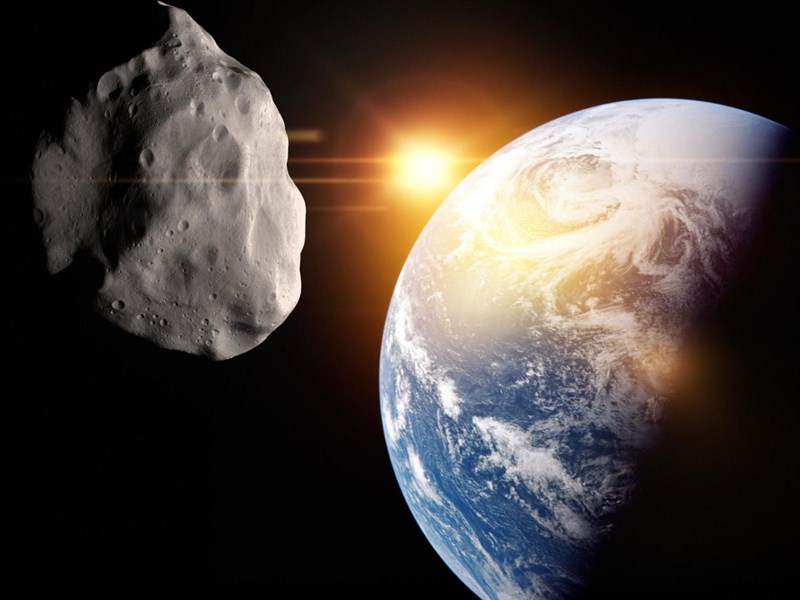 In Video: A large asteroid will pass more than two million kilometers from Earth