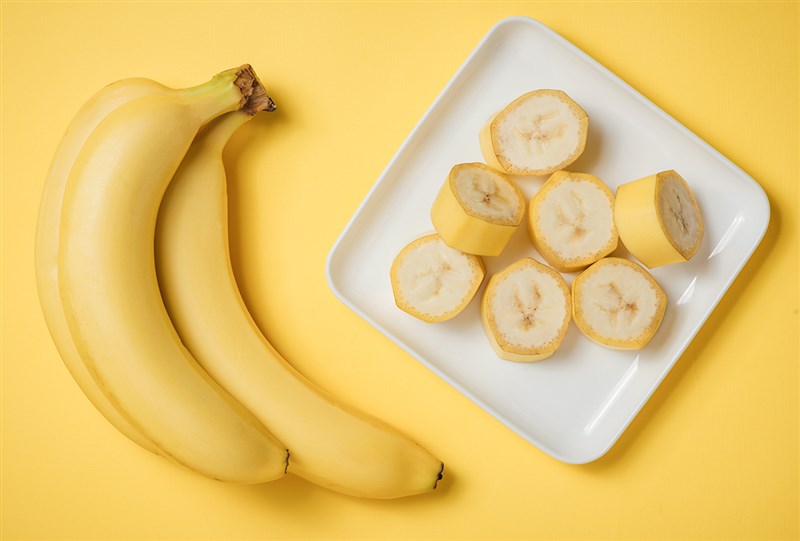  5 Amazing Benefits Of Banana Peels