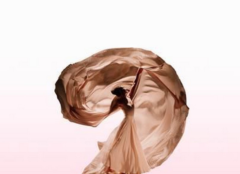 دار Creed تعلن عن عطرها الجديد للنساء Wind Flowers العابق بنفحات الأزهار المنعشة