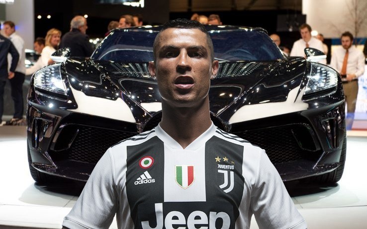 Cristiano Ronaldo buys world's most expensive car!
