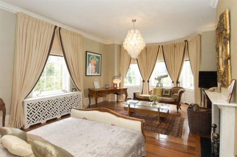 George Clooney snaps up £10 million manor house in Sonning Berkshire