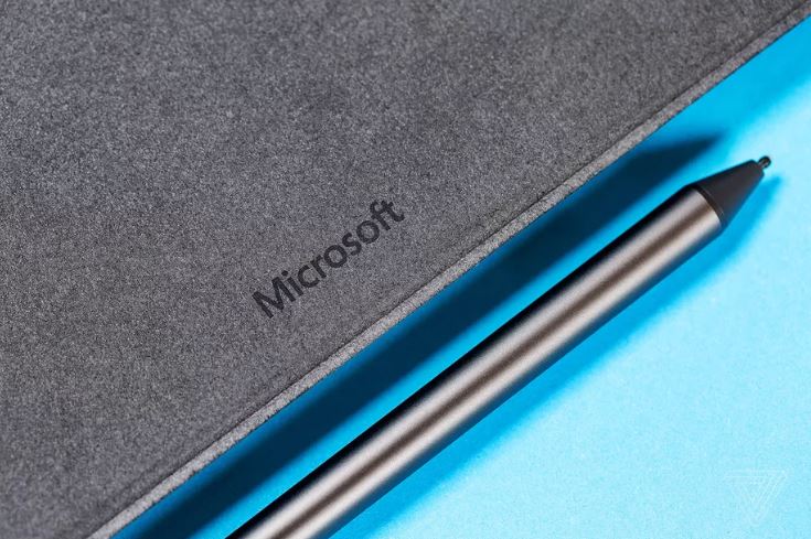 Microsoft’s next Surface Pen looks like it’ll have wireless charging
