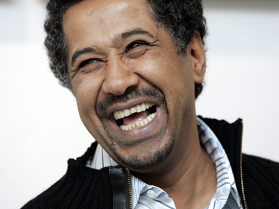 Cheb Khaled escapes assassination attempt