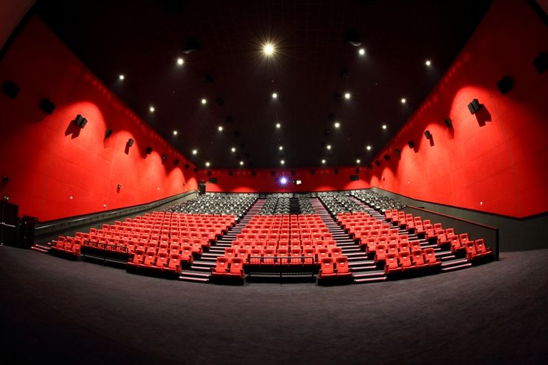 Cinemas and theaters in Lebanon are receiving their visitors again
