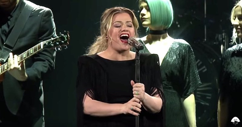 Kelly Clarkson’s ‘Shallow’ Cover Will Give You Chills