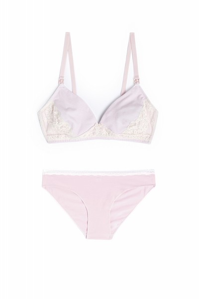 Oysho Launches Its New Maternity Collection