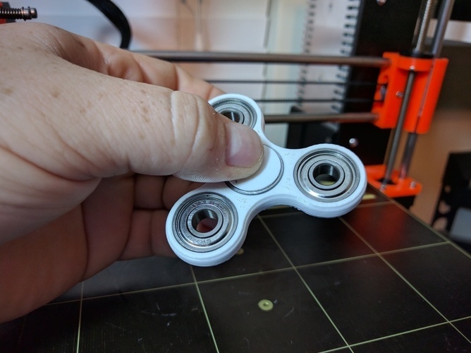 Fidget spinners: What are they and why are they so addictive