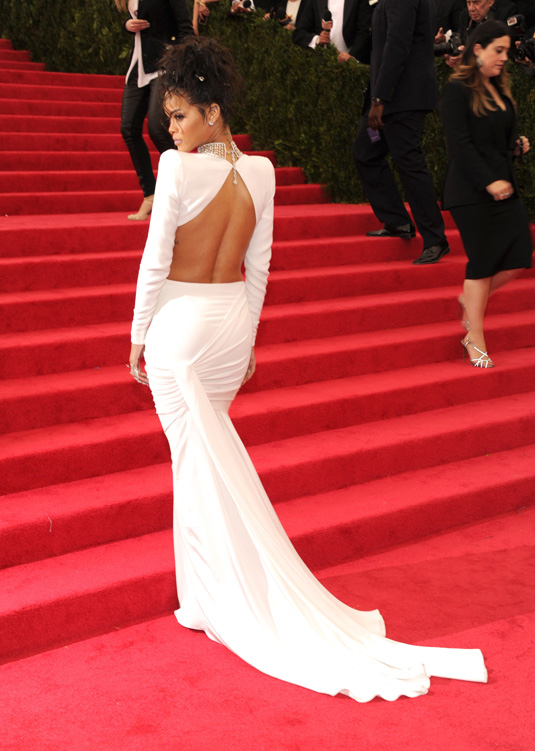 Rihannas dress at 2014 Met Gala