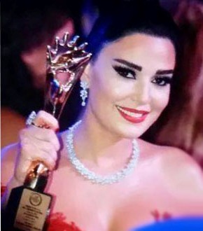 سيرين عبد النور نجمة التمثيل الأولى، تألّقت بالأحمر في الـ Murex DOr
