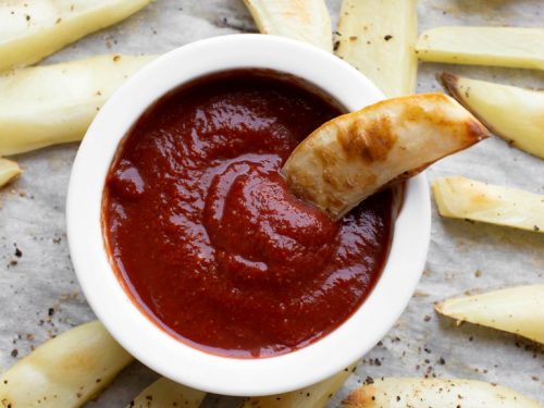 Easy way to make ketchup at home