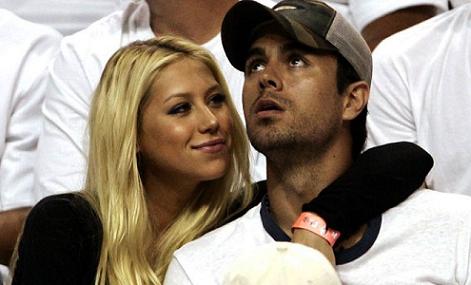 Is it over for Enrique Iglesias and Anna Kournikova