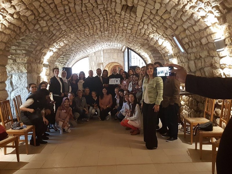 دعت الرهبانية الأنطونية المارونية، جمعية زوجات الدبلوماسيين بمناسبة عيد الأم