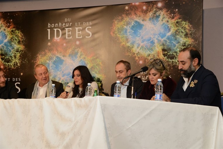 Of Happiness and Ideas(Du Bonheur et des Idées)A roundtable discussion on the relationship between happiness and the power of creative ideas.