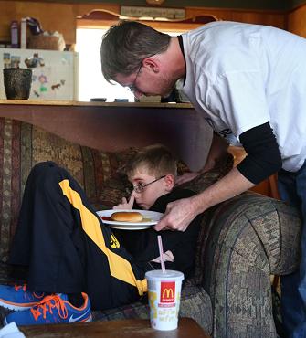 Medical mystery: The boy who wont eat