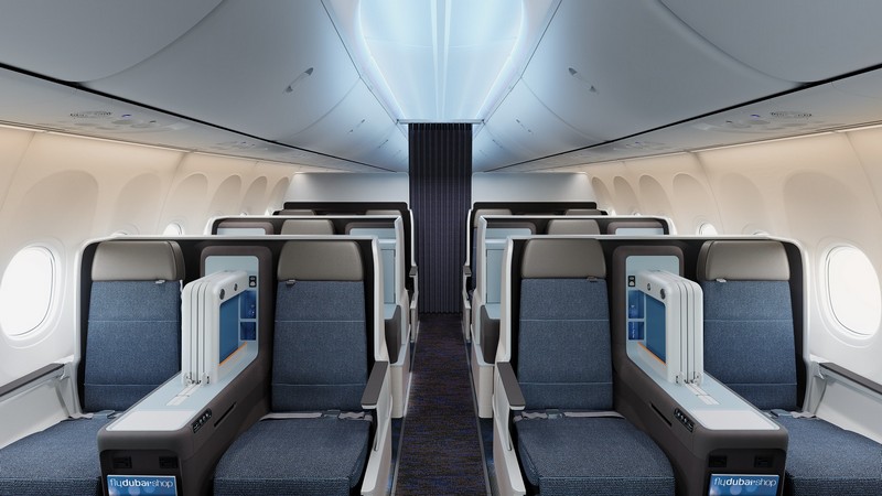 flydubai showcases its first Boeing 737 MAX 8 at the Dubai Airshow