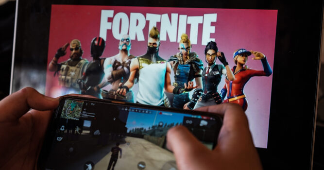 In Video: Owners Of iPhones Will Soon Be Able To Play Fortnite Again