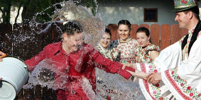 12 of the Most Interesting Easter Traditions from Around the World