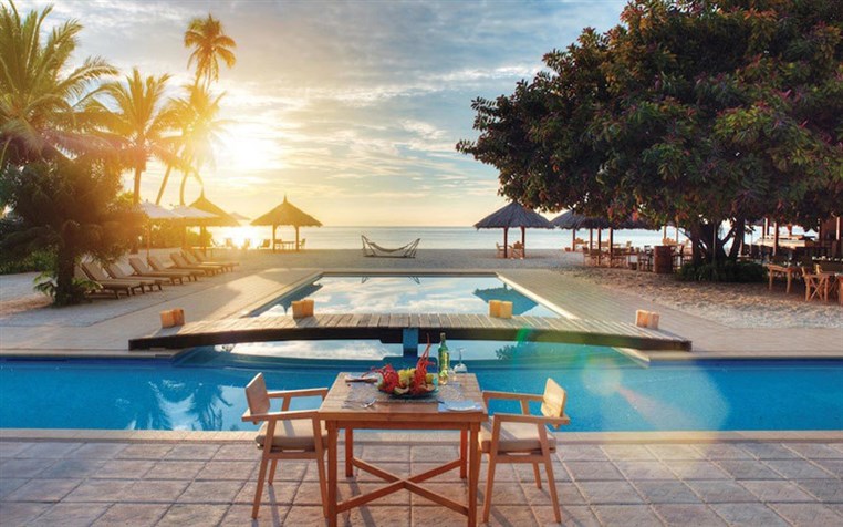 Mr and Mrs George Clooney honeymoon