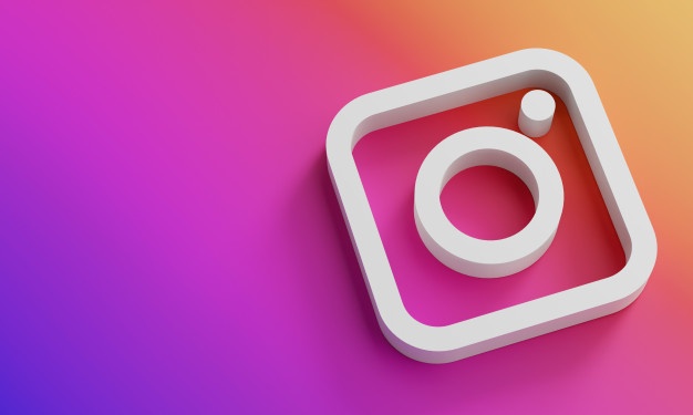 The 9 biggest lies we tell each other on Instagram