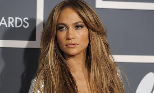 J LO returns to American Idol