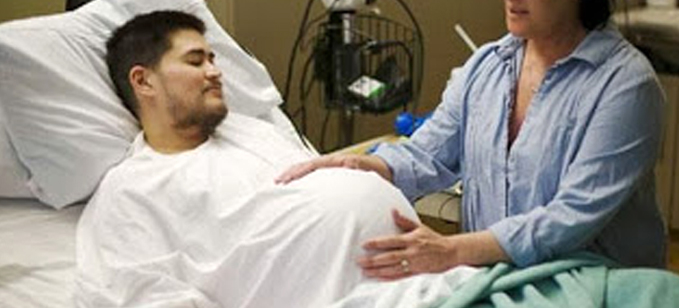 أوروبا تشهد أول حالة ولادة لرجل متحول جنسياً