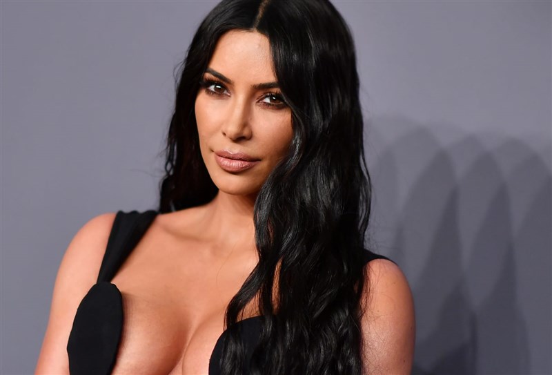 In Video: Kim Kardashian Donates 1 Million Dollars to to support Armenia 