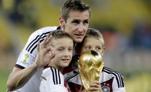 Klose retires from Germany national team